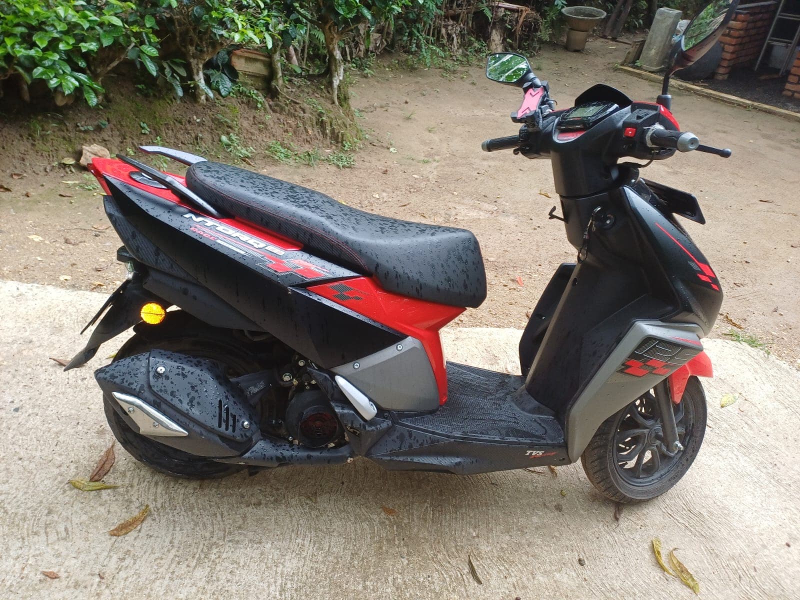 Red scooty available for rent